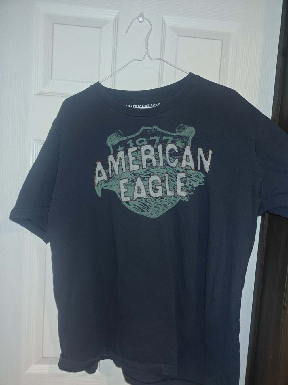 American Eagle Outfitters T-Shirt Size XL 1977 Graphic Navy
